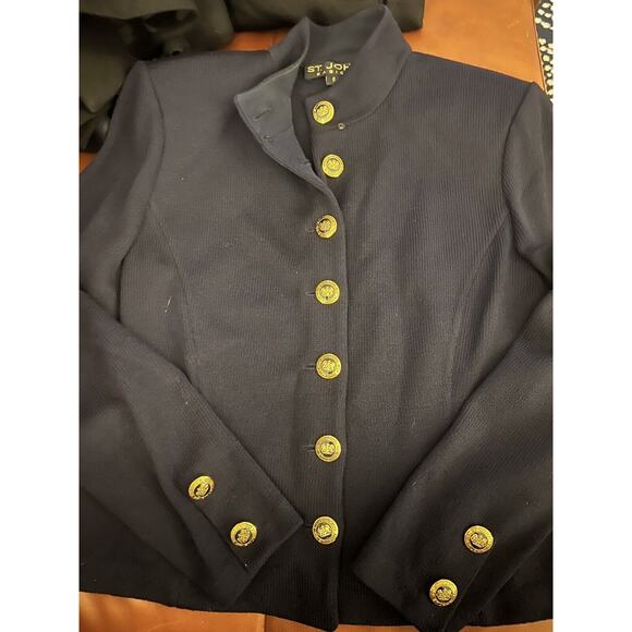 ST.JOHN BASIC KNIT Jacket Blazer Navy Blue Size 8 Made In USA gold Logo Buttons - Picture 2 of 4